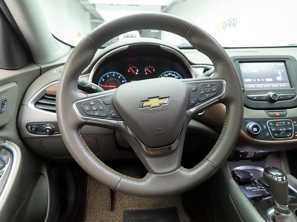 Chevrolet Malibu - Vista 9