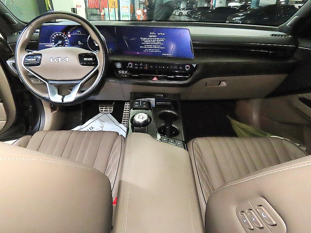 KIA K8 - Vista 10