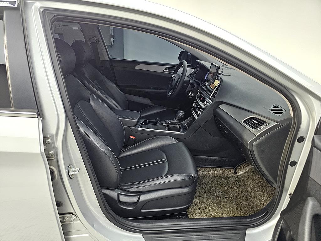 HYUNDAI Sonata 2019 Plateado - Importación desde Corea - HF Imports Iquique - Foto 13