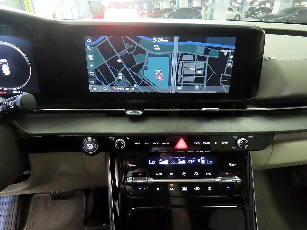 KIA Carnival - Vista 10