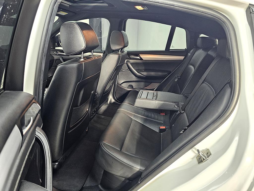 BMW X4 - Vista 11