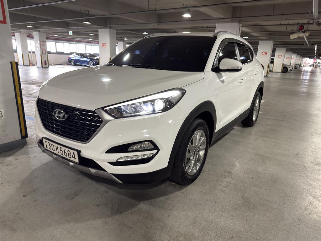 HYUNDAI Tucson 2018 Blanco - Importación desde Corea - HF Imports Iquique - Foto 1