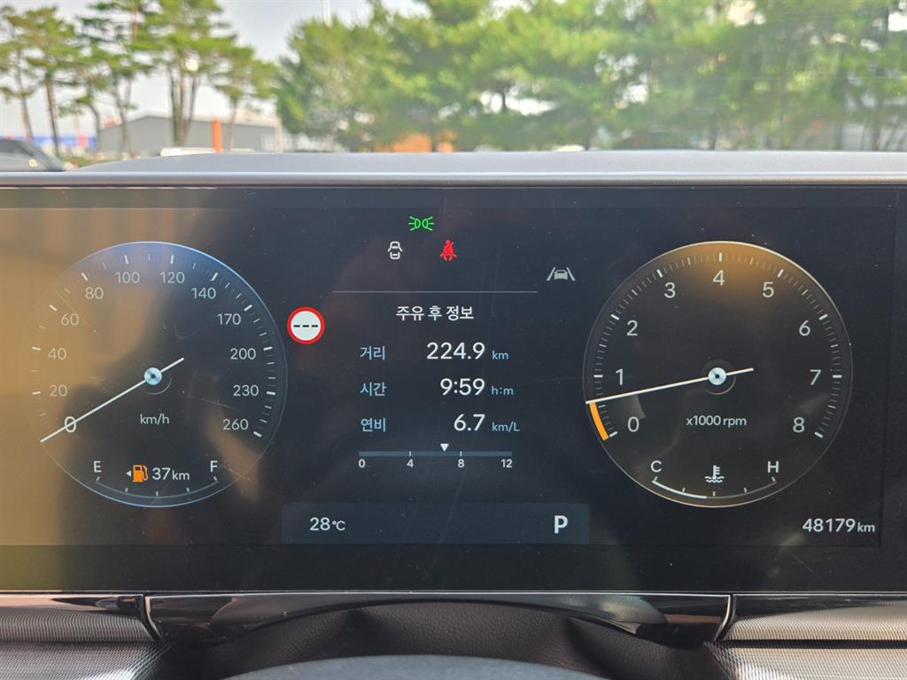 HYUNDAI Grandeur - Vista 11