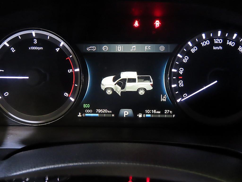Ssangyong Rexton - Vista 11