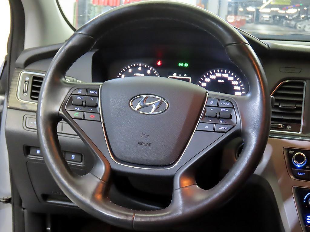 HYUNDAI Sonata - Vista 10