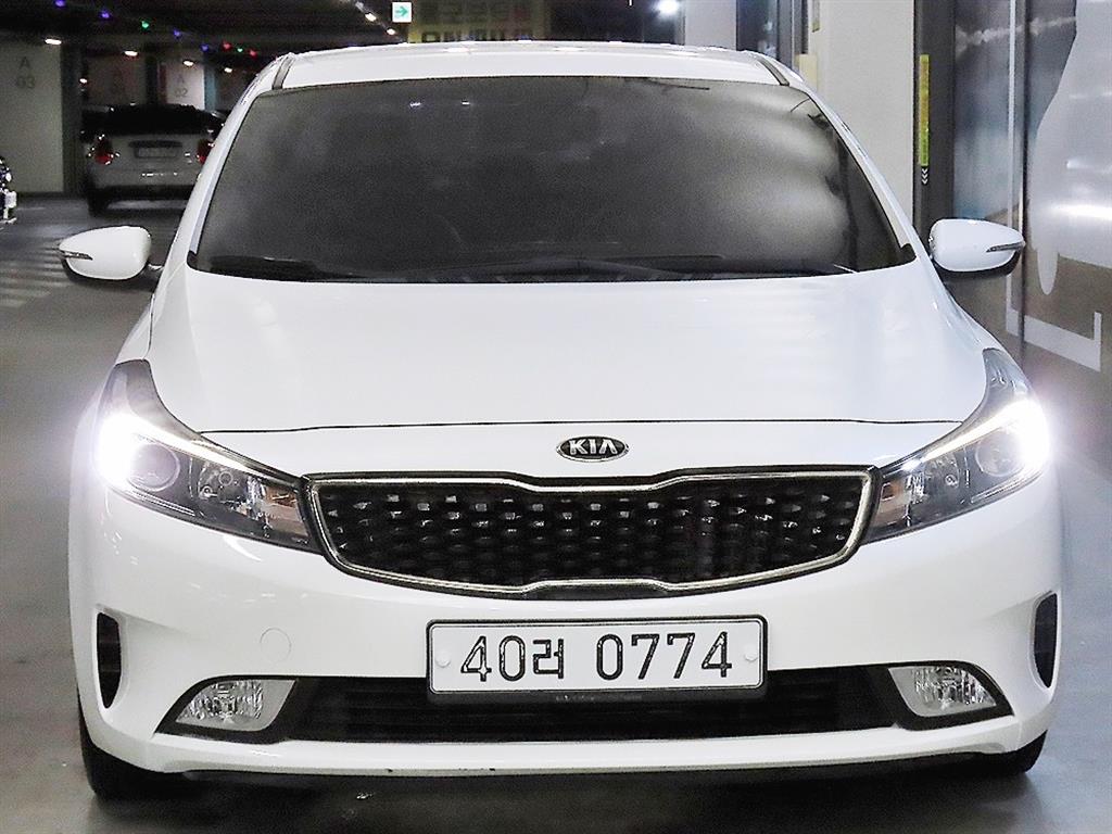 KIA K3 - Vista 2