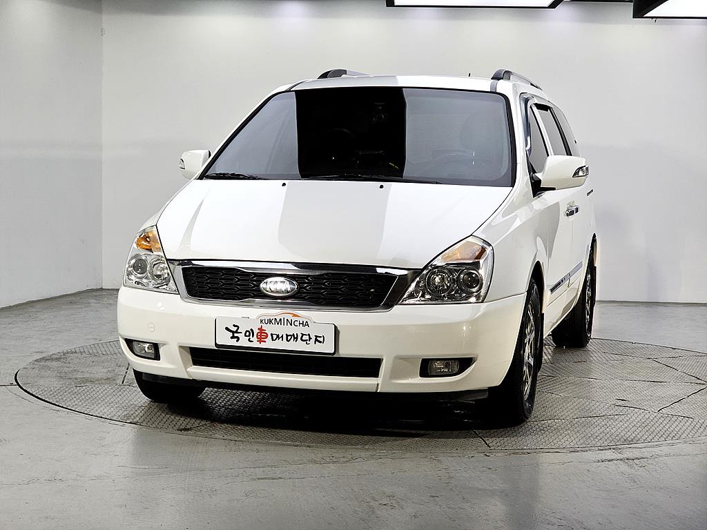 KIA Carnival - Vista 2