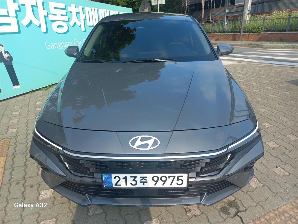 HYUNDAI Avante 2025 Gris - Importación desde Corea - HF Imports Iquique - Foto 1