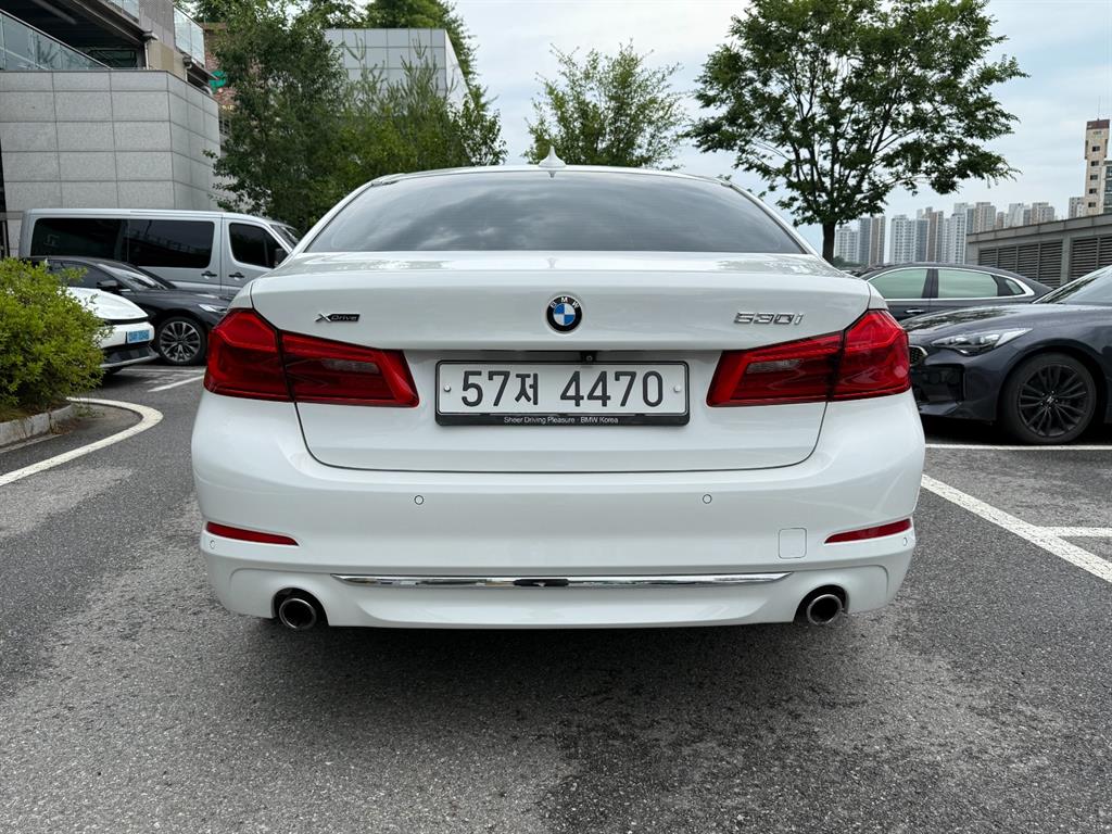 BMW 5 Series - Vista 7