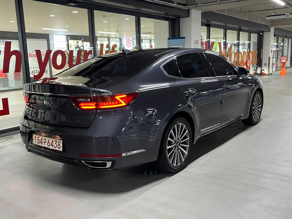 KIA K7 - Vista 6