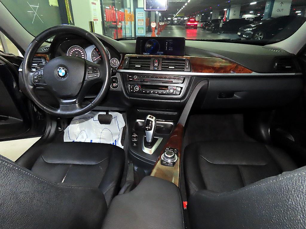 BMW 3 series - Vista 12