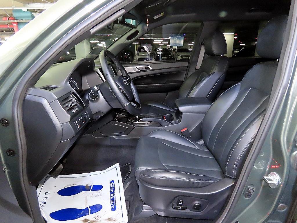 Ssangyong Rexton - Vista 8