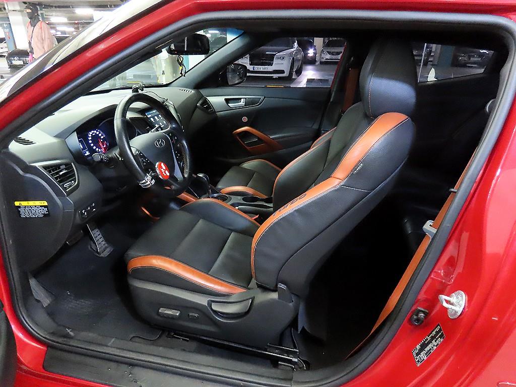 HYUNDAI Veloster - Vista 8