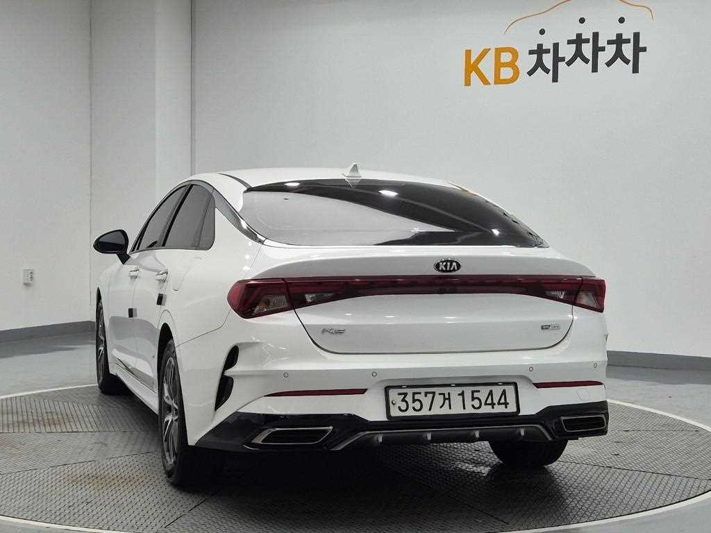 KIA K5 - Vista 2