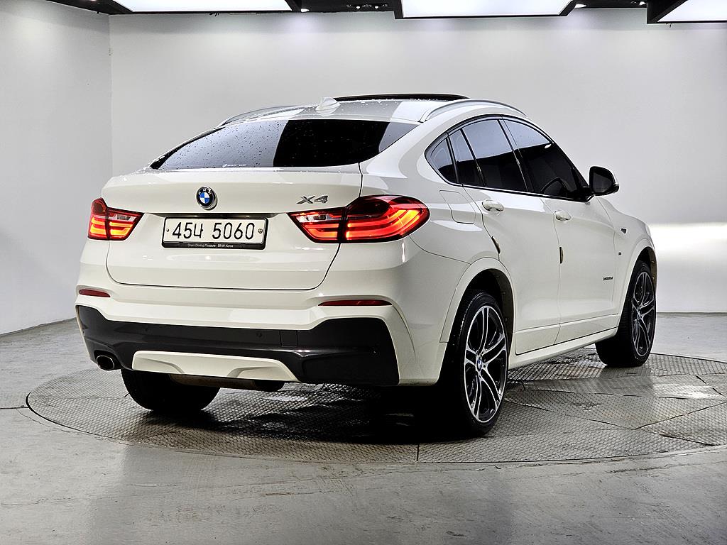 BMW X4 - Vista 6