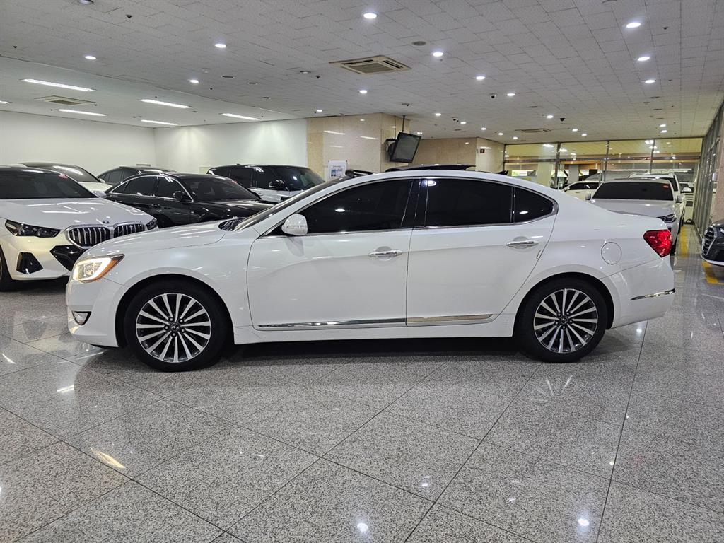 KIA K7 - Vista 3