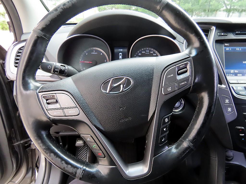 HYUNDAI Santa Fe - Vista 10