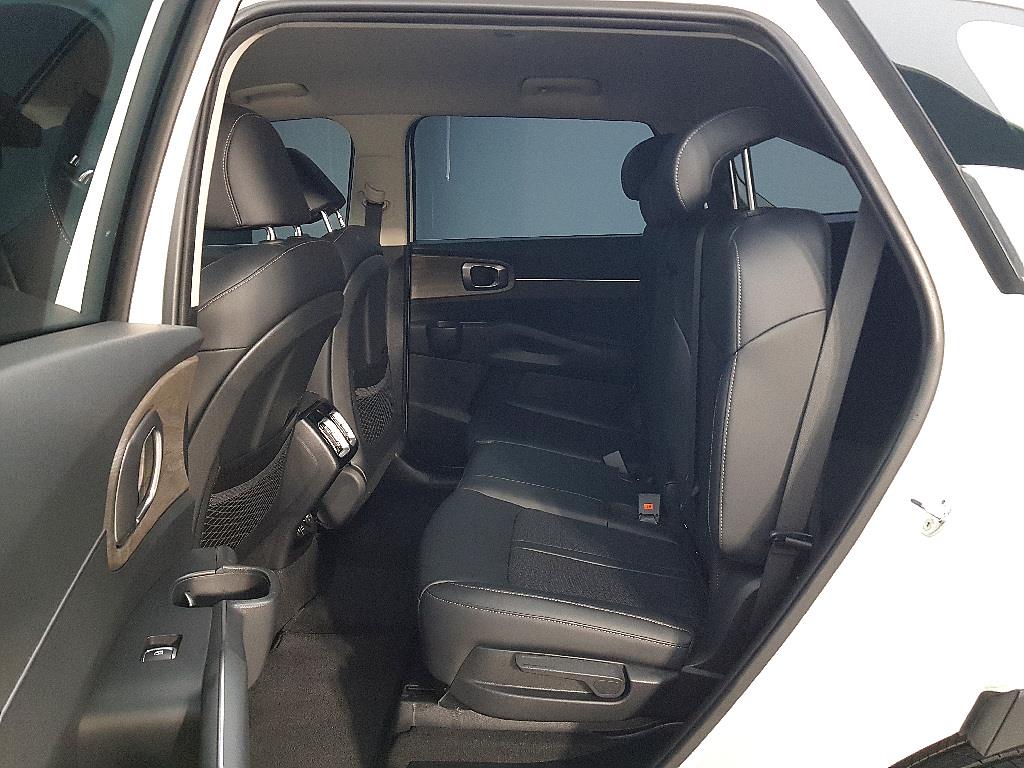 KIA Sorento - Vista 11