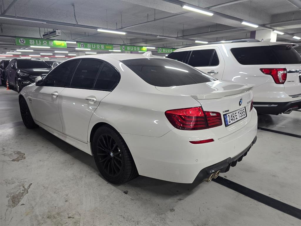 BMW 5 Series - Vista 7