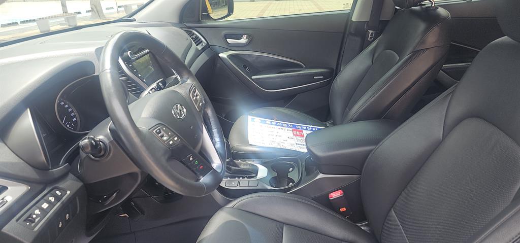 HYUNDAI Santa Fe - Vista 8