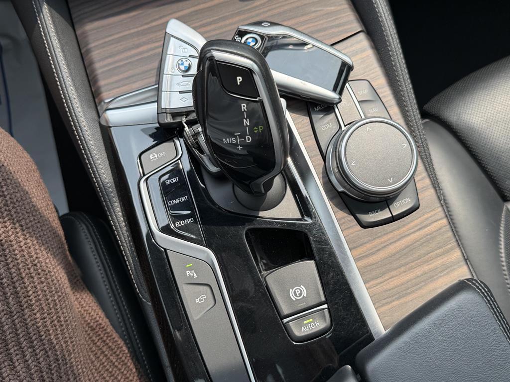 BMW 5 Series 2018 Blanco - Importación desde Corea - HF Imports Iquique - Foto 14
