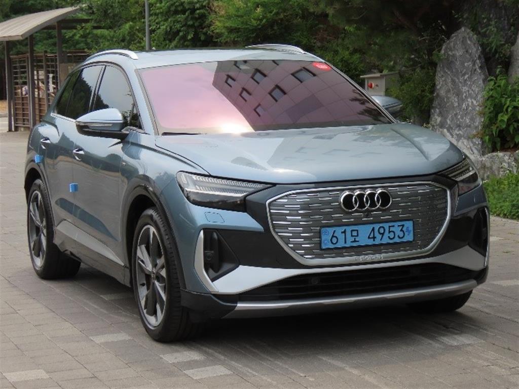 Audi Q4 - Vista 2