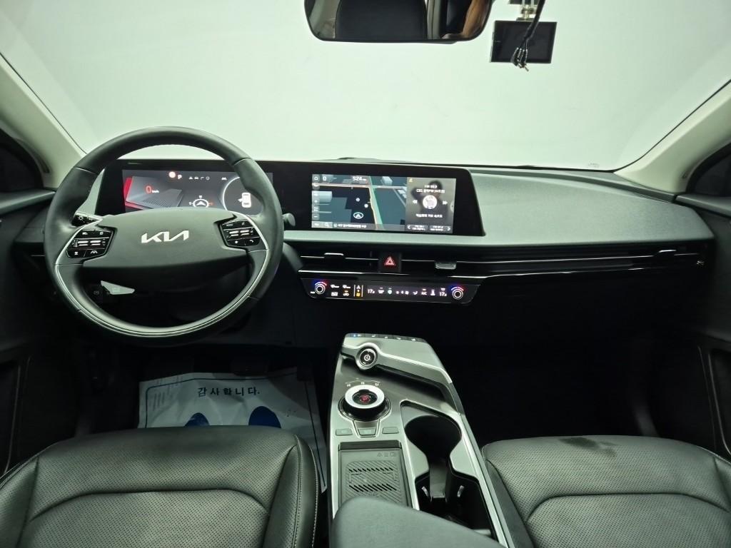 KIA EV6 - Vista 9