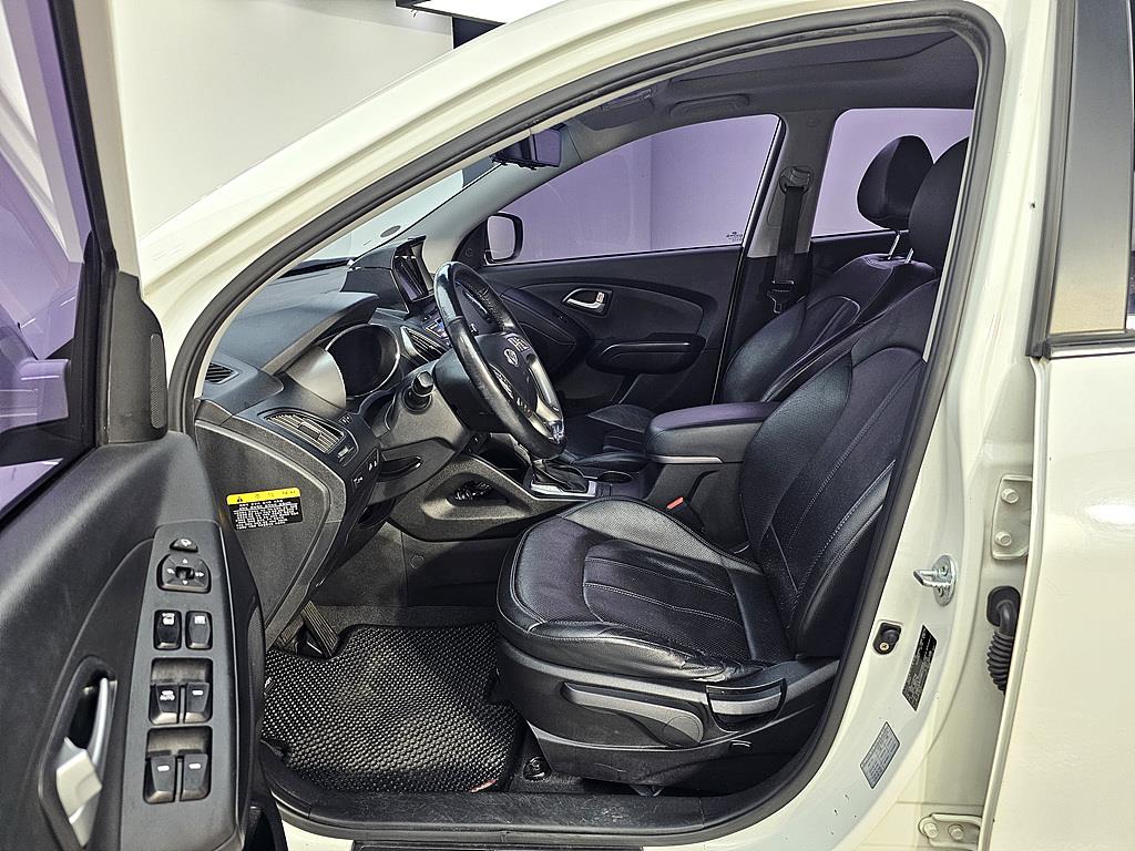 HYUNDAI Tucson - Vista 10