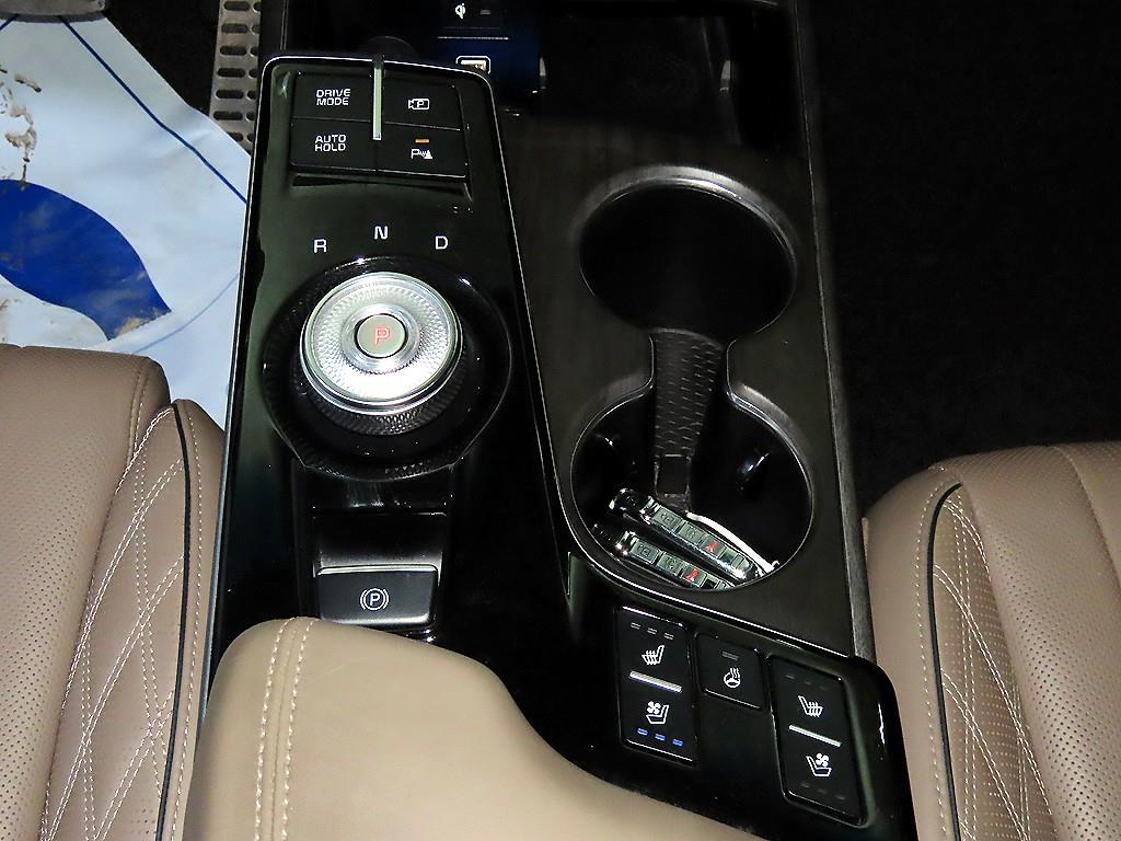 KIA K8 - Vista 12