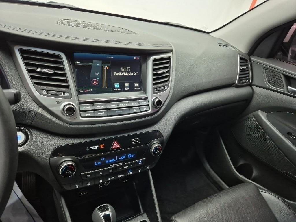HYUNDAI Tucson - Vista 12