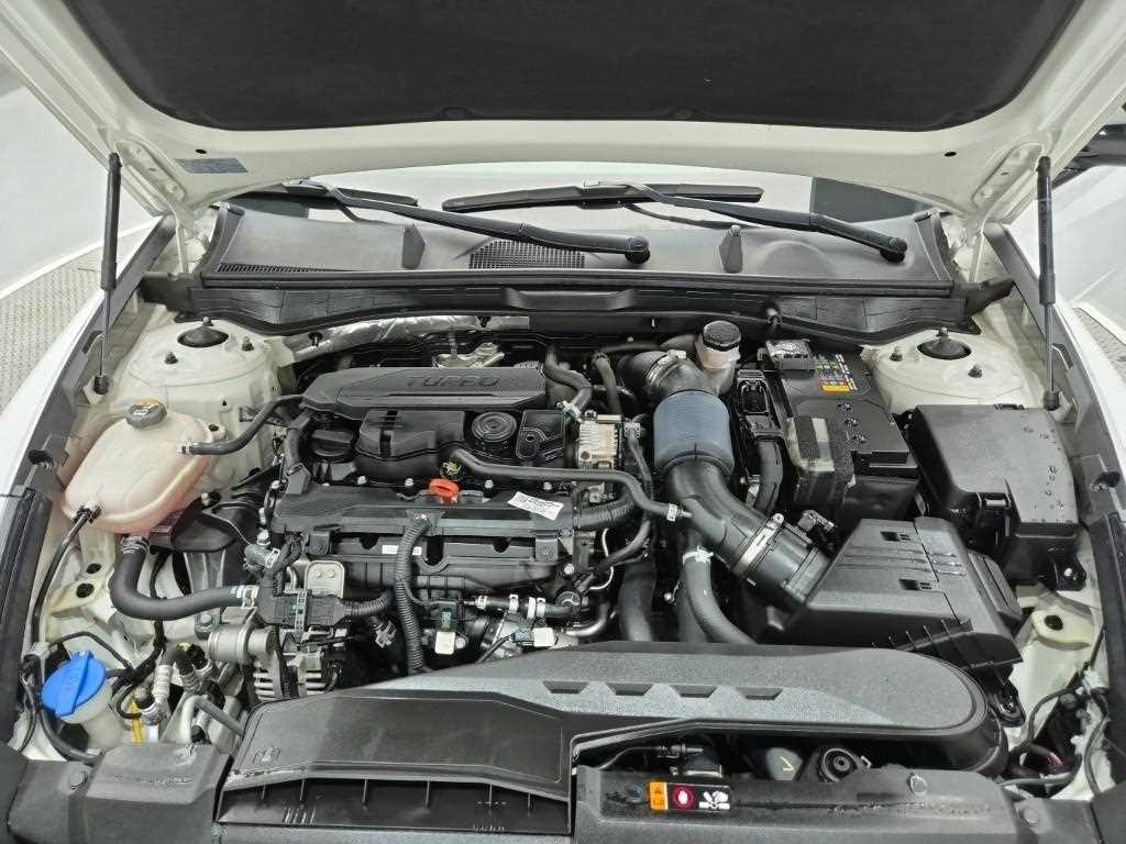HYUNDAI Sonata - Vista 5