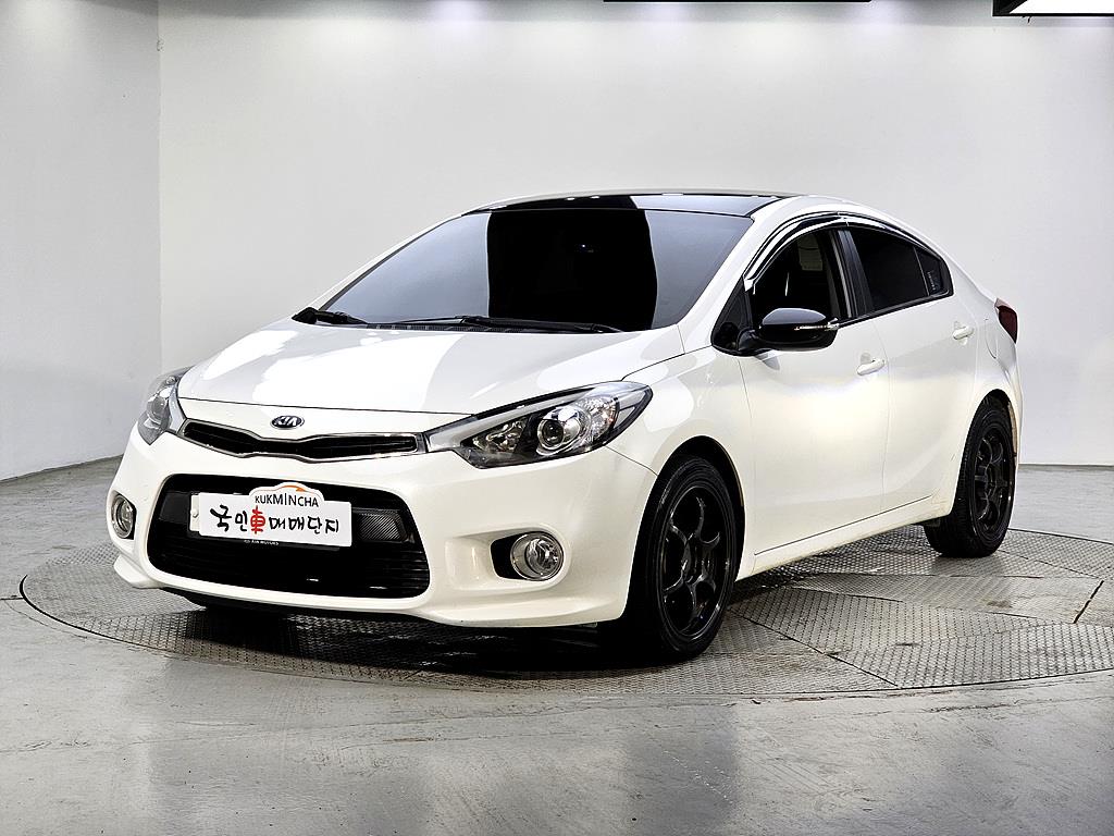 KIA K3 2012 Blanco - Importación desde Corea - HF Imports Iquique - Foto 1