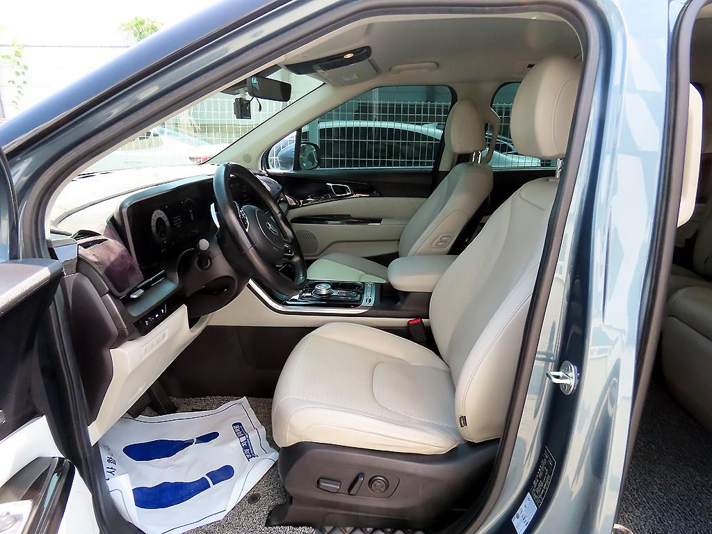 KIA Carnival - Vista 7
