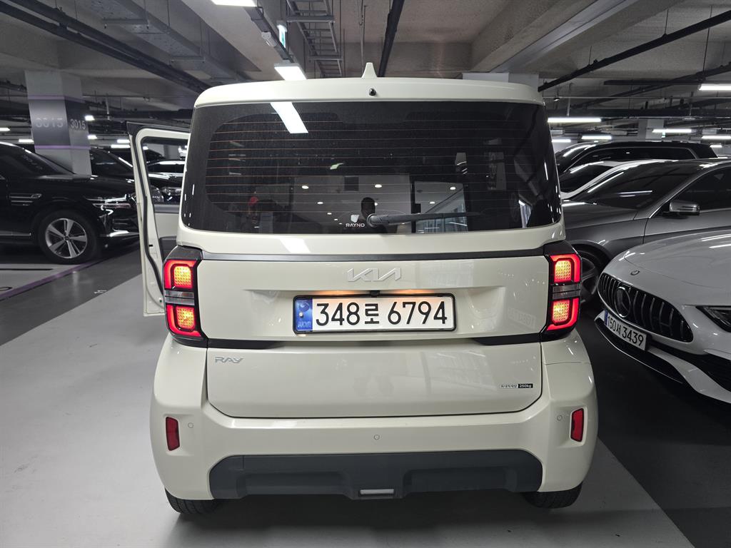KIA Ray - Vista 3