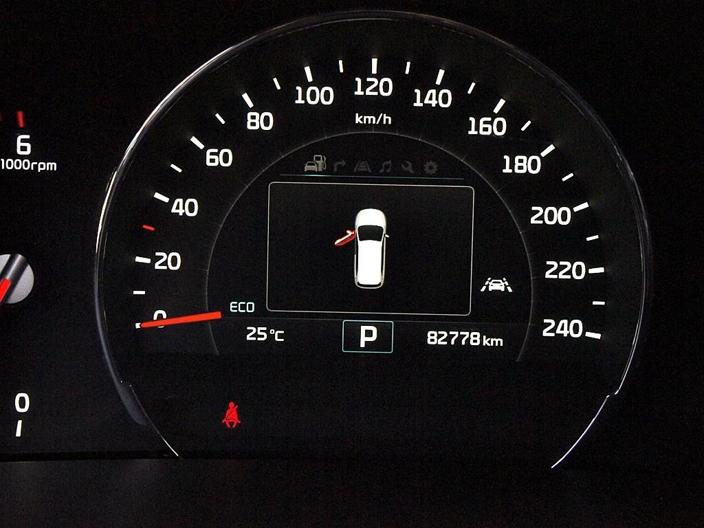 KIA Sorento - Vista 11
