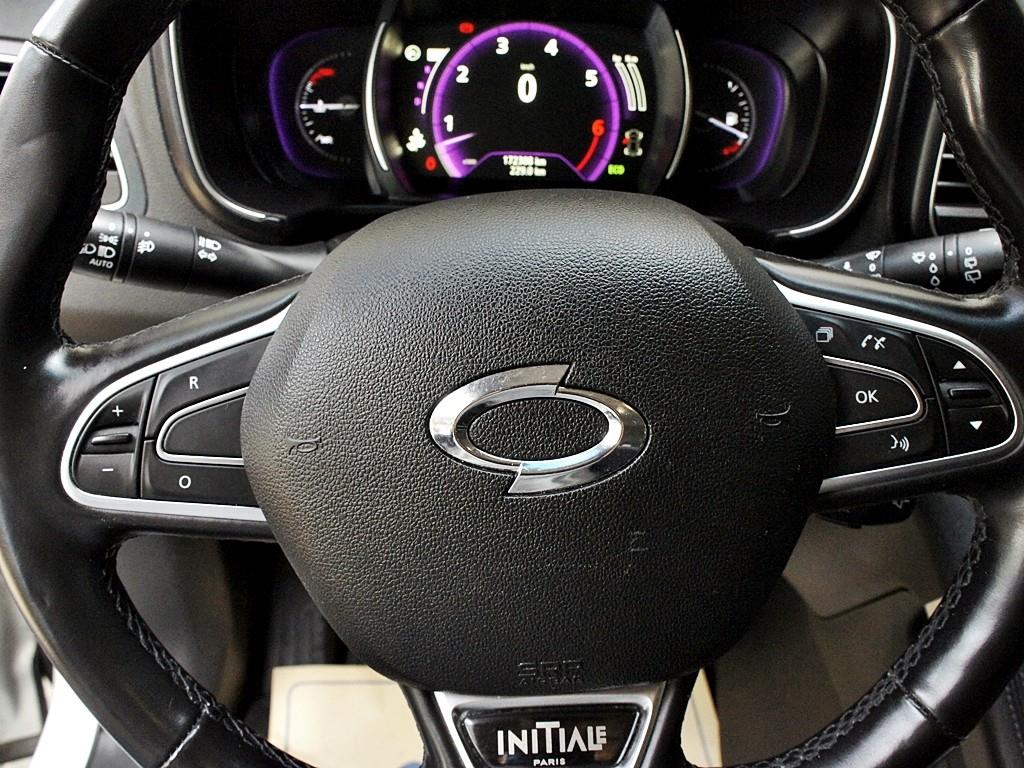 SAMSUNG QM6 - Vista 10
