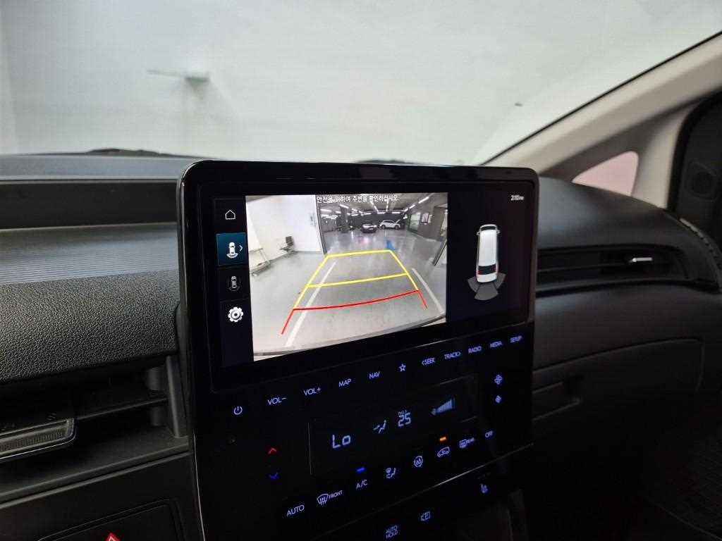 HYUNDAI Staria 2022 Plateado - Importación desde Corea - HF Imports Iquique - Foto 16