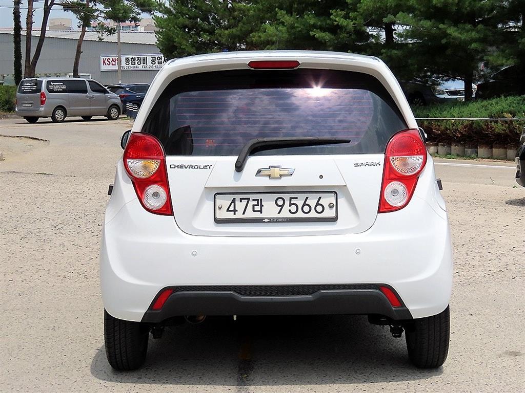 Chevrolet Spark - Vista 6