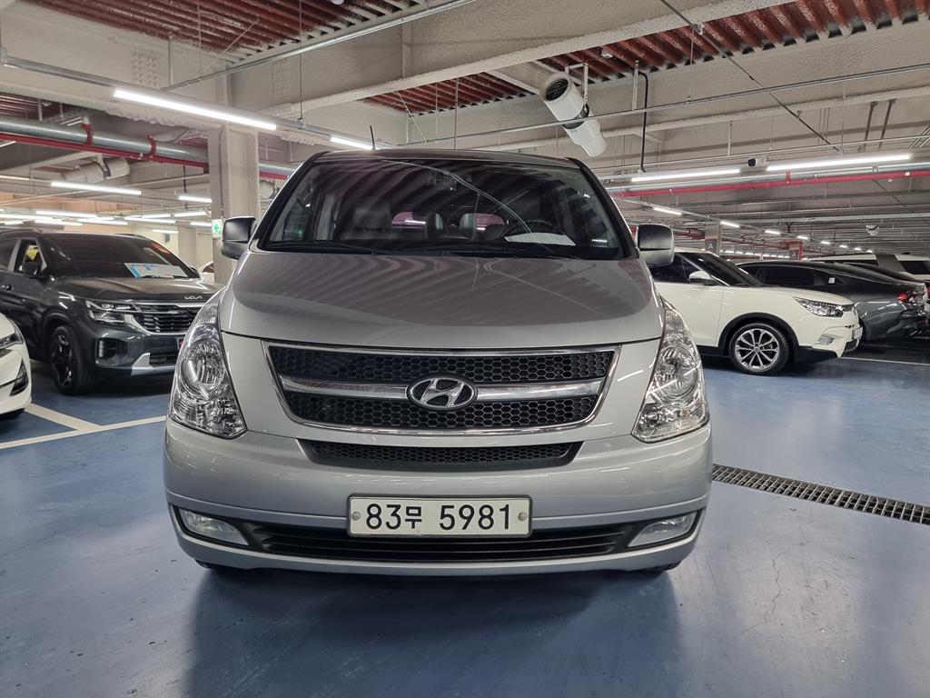 HYUNDAI Starex 2014 Gris - Importación desde Corea - HF Imports Iquique - Foto 1