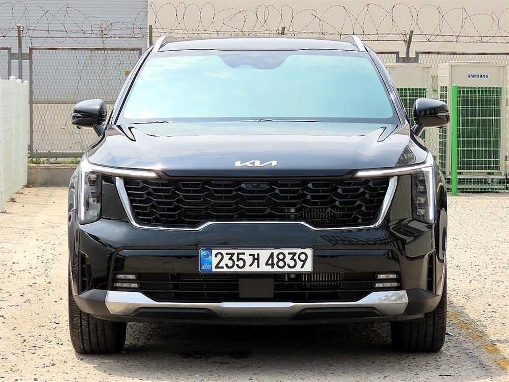 KIA Sorento 2026 Negro - Importación desde Corea - HF Imports Iquique - Foto 1