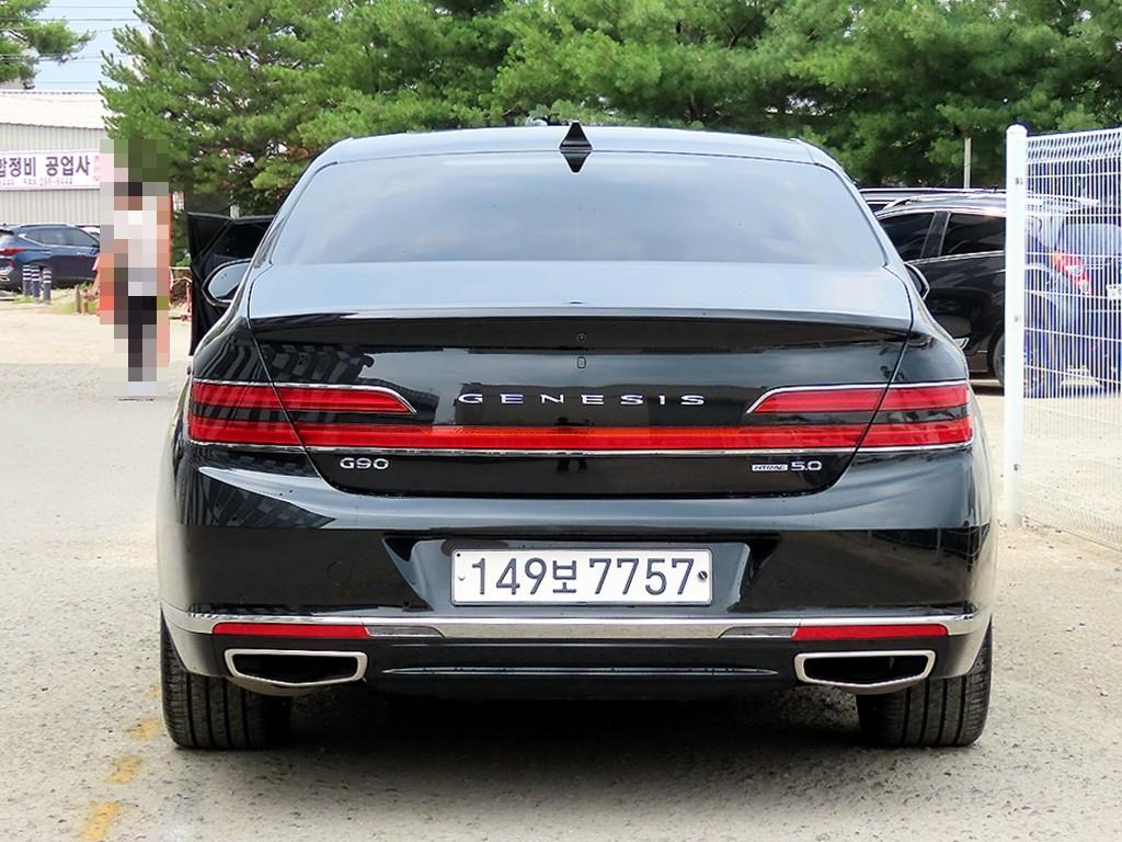 Genesis G90 - Vista 6