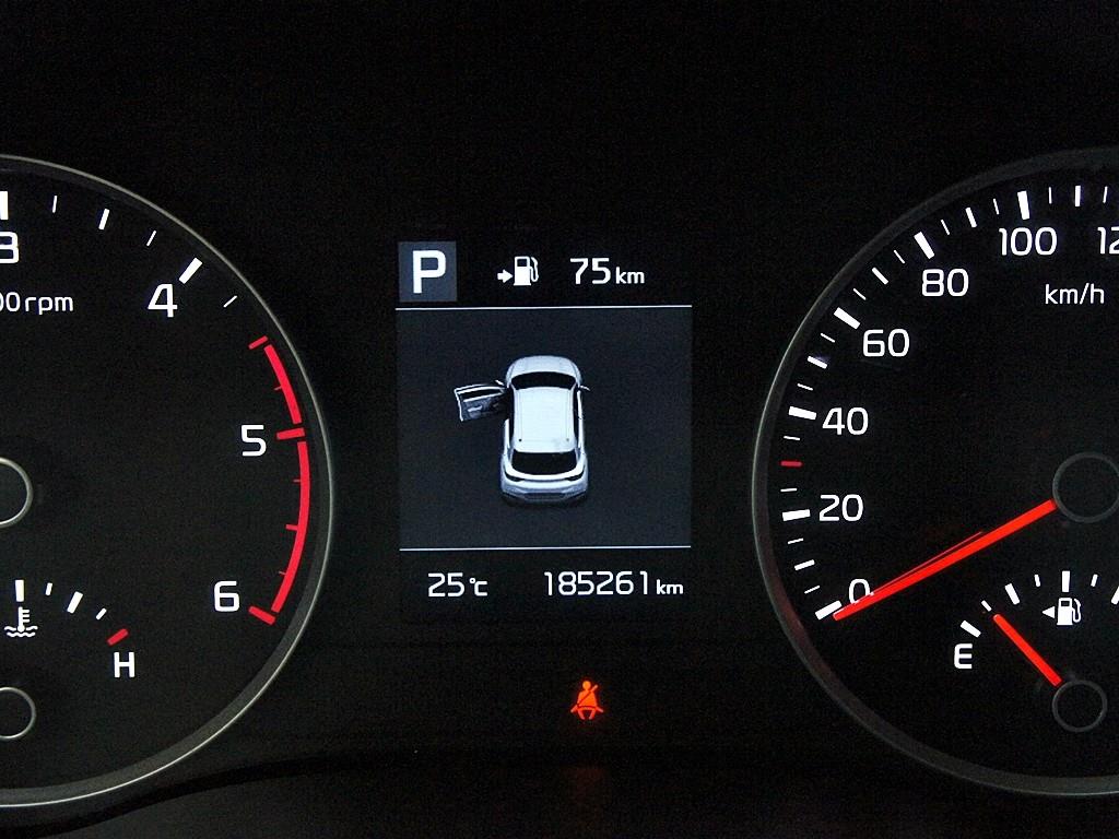 KIA Stonic - Vista 11