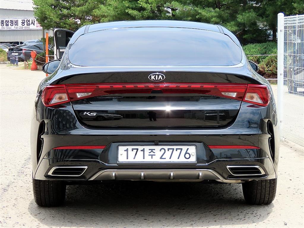 KIA K5 - Vista 6