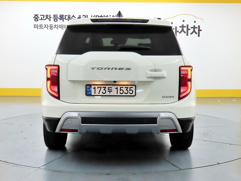 Ssangyong Torres - Vista 3