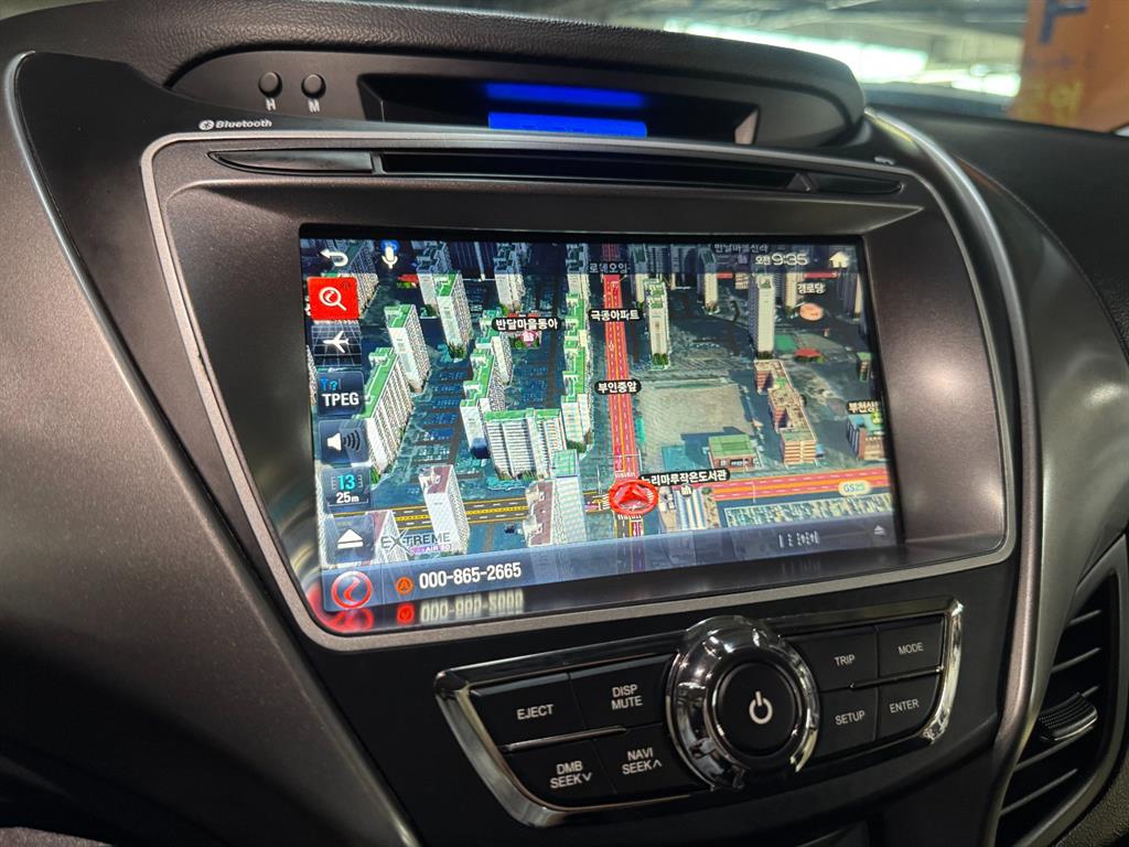 HYUNDAI Avante - Vista 12