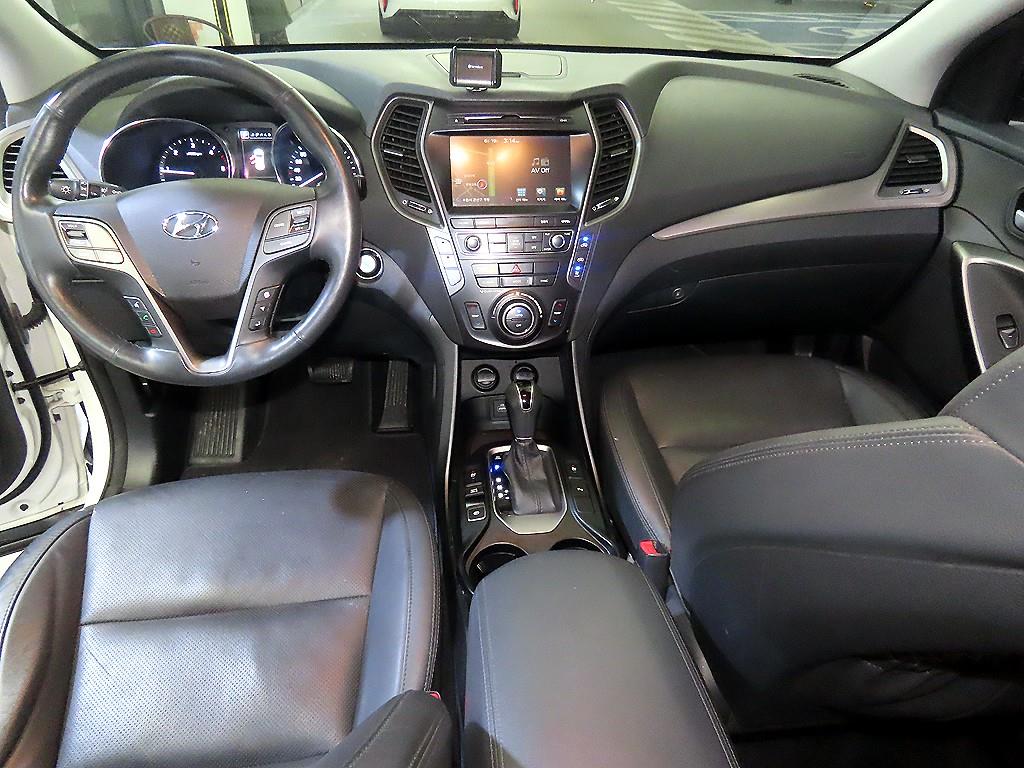 HYUNDAI Maxcruz - Vista 12