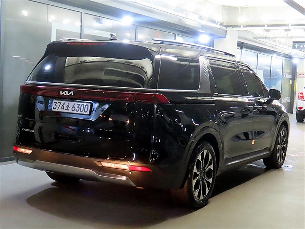 KIA Carnival - Vista 6