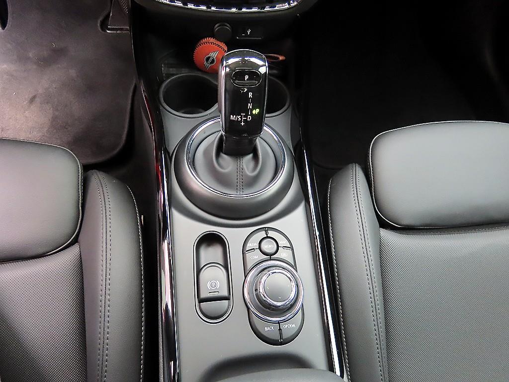 Mini Clubman - Vista 12