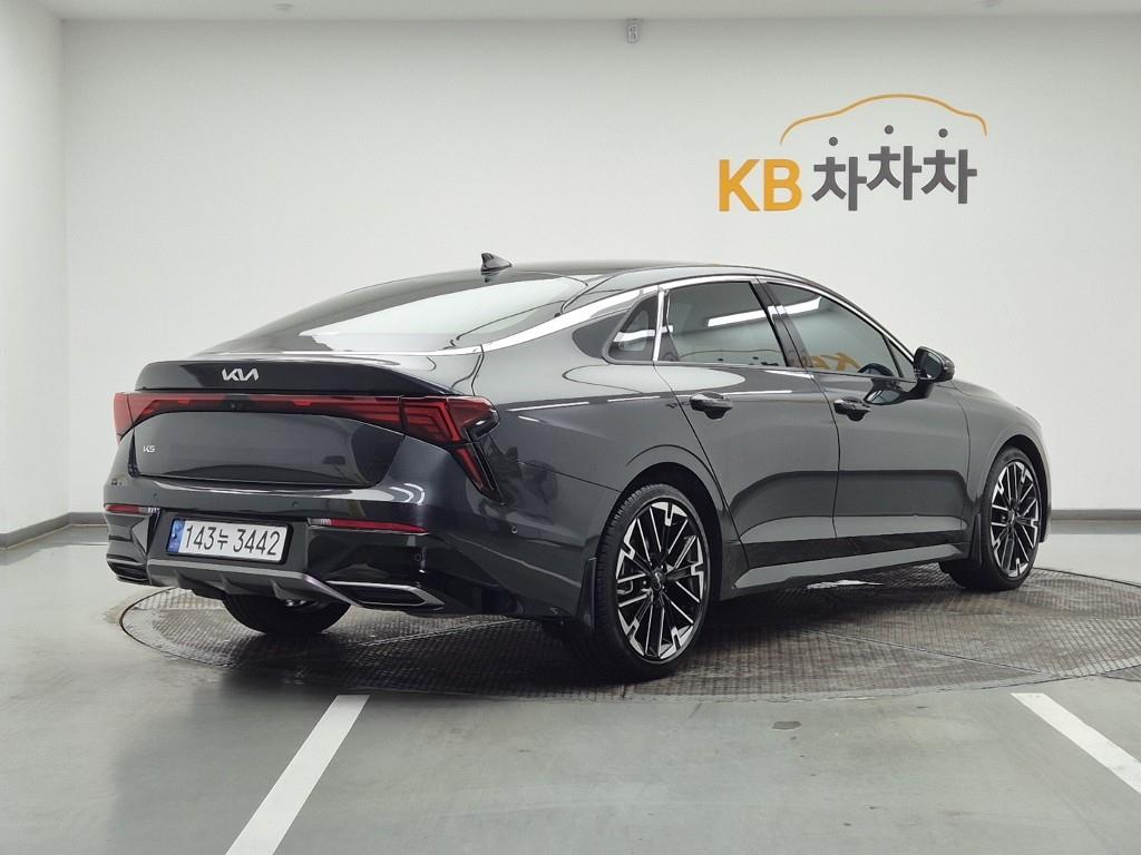 KIA K5 - Vista 6