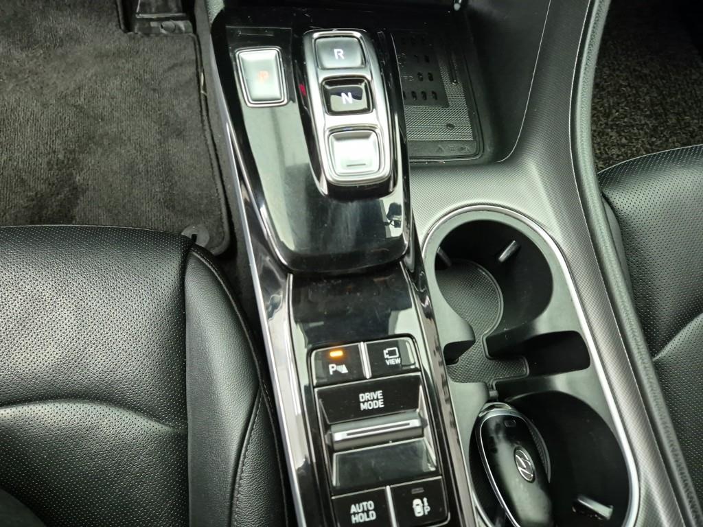 HYUNDAI Sonata - Vista 10